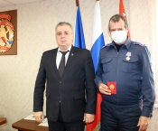 За отличие в ликвидации пожаров награждён начальник ДПК Казинка