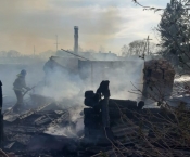 Восемь частных домов сгорели в городе Зима. Саянское ВДПО организовало сбор помощи погорельцам