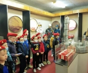 Юные огнеборцы посетили музей Казанского пожарного гарнизона