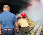 Добровольные пожарные первыми пришли на помощь владельцу загоревшегося полуприцепа