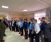  Практическую тренировку по эвакуации с учениками школы Тихвинского района провели сотрудники ВДПО Ленинградской области 