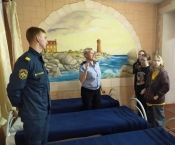 Юные пожарные Северодвинска в гостях у профессиональных огнеборцев